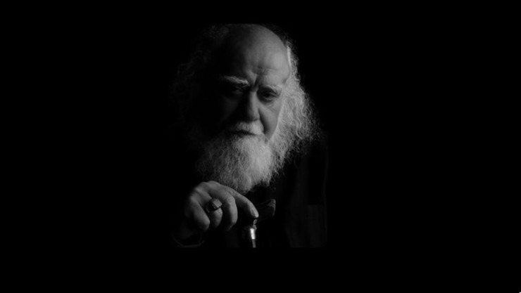 پیکر علامه حکیمی در مشهد مقدس به خاک سپرده می‌شود
