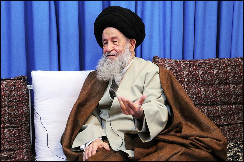 Grand Ayatollah Alavi-Gorgani encourages Iran youth to study the Quran