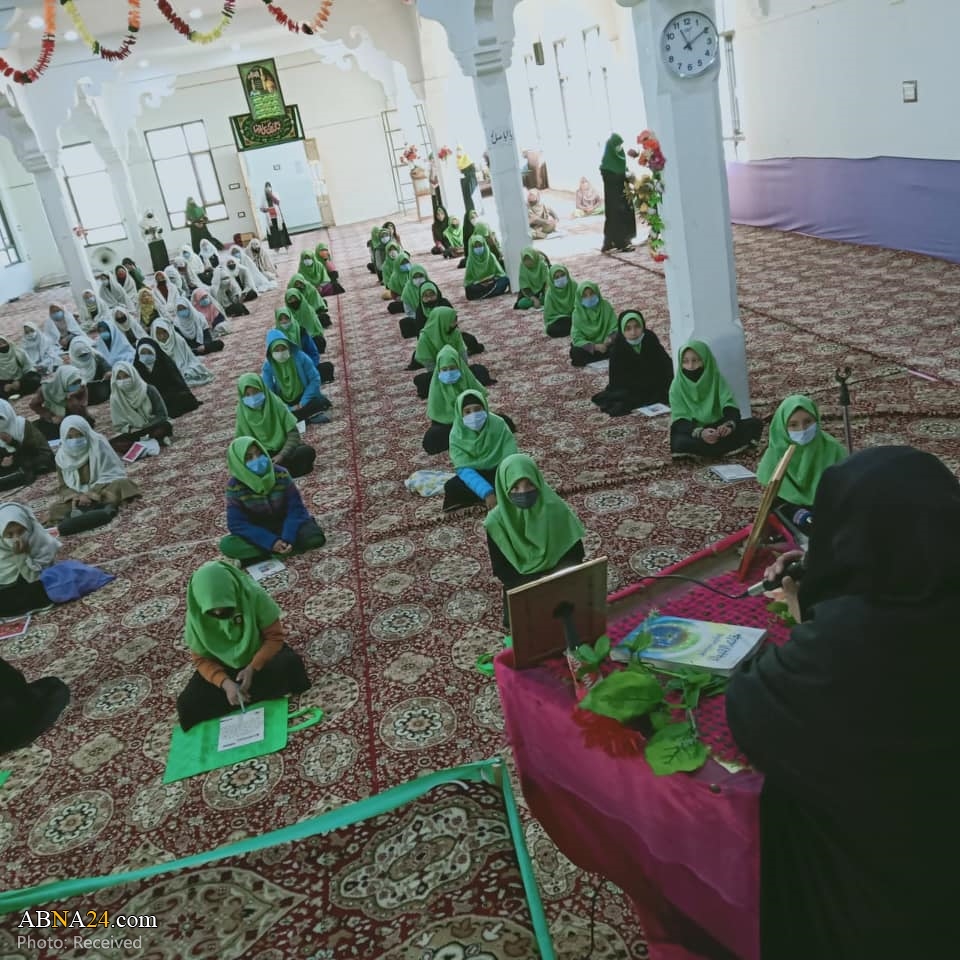 Photos: 'Unity Week' Organized by Zainabia Women Welfare Society in Kargil, India